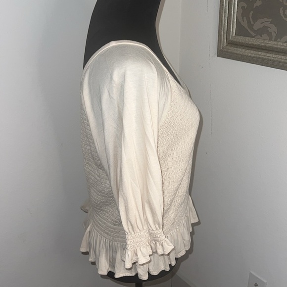 Ann Taylor cream smocked short sleeves cotton modal blend pull over top Sz L - Picture 3 of 7